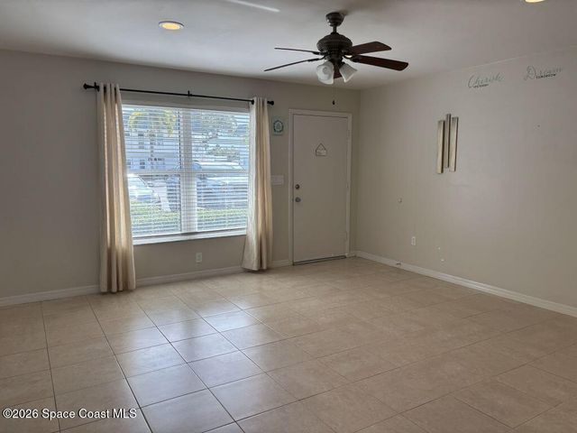 2800 Indian River Boulevard 1, Vero Beach, FL 32960