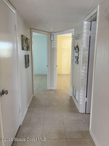 2800 Indian River Boulevard 1, Vero Beach, FL 32960