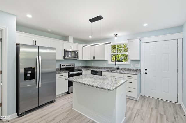 2106 Aiken Ave, Durham, NC 27704