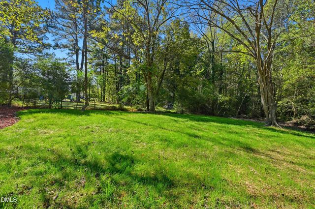 2106 Aiken Ave, Durham, NC 27704