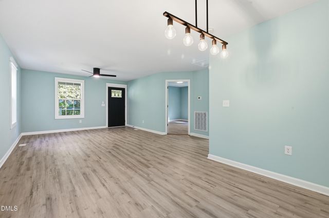 2106 Aiken Ave, Durham, NC 27704