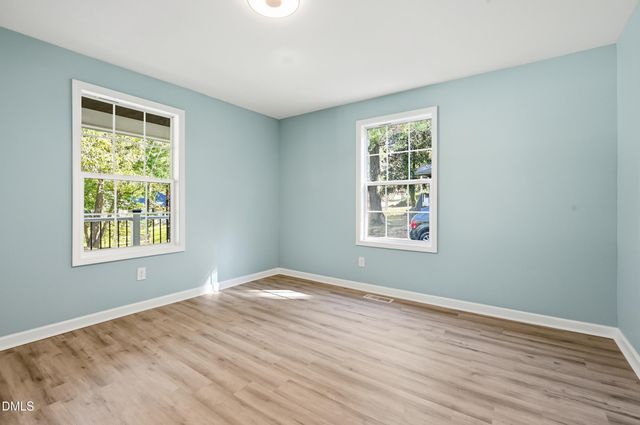 2106 Aiken Ave, Durham, NC 27704