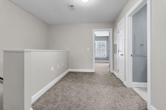 945 E Estates Boulevard D, Charleston, SC 29414