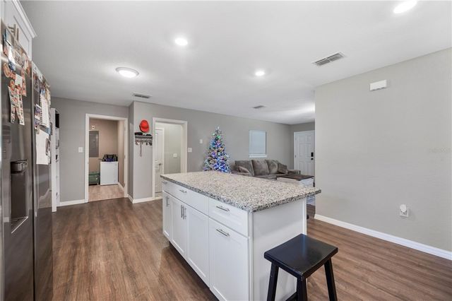 6830 COUNTY LINE ROAD, Lakeland, FL 33811