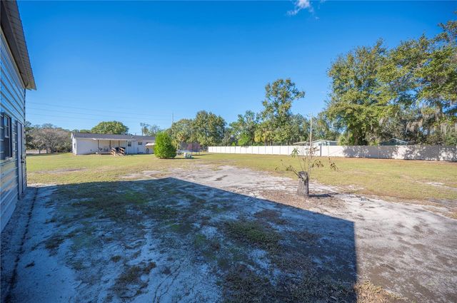 6830 COUNTY LINE ROAD, Lakeland, FL 33811