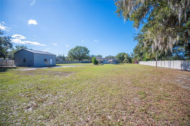6830 COUNTY LINE ROAD, Lakeland, FL 33811