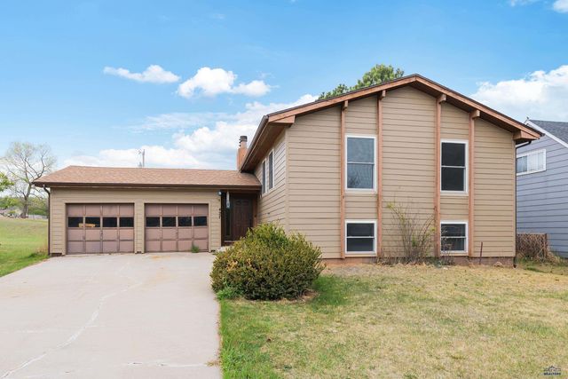 427 CITY SPRINGS LN, Rapid City, SD 57702