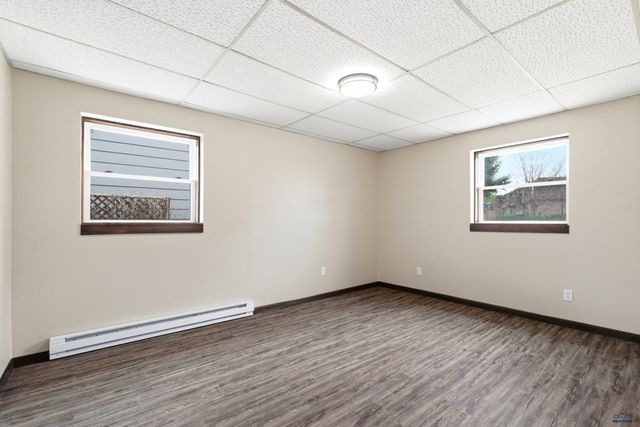 427 CITY SPRINGS LN, Rapid City, SD 57702