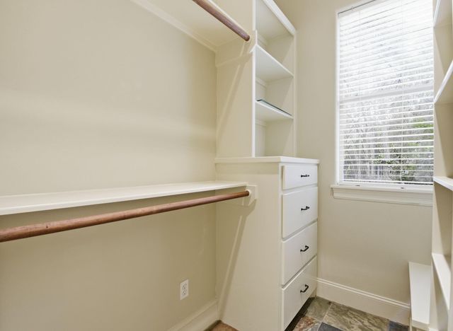 30 N Palmiera Cir, The Woodlands, TX 77382