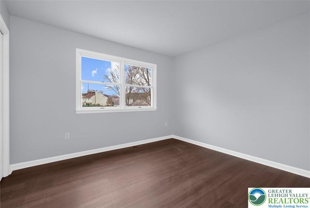 5770 fresh meadow Drive, Lower Macungie Twp, PA 18062