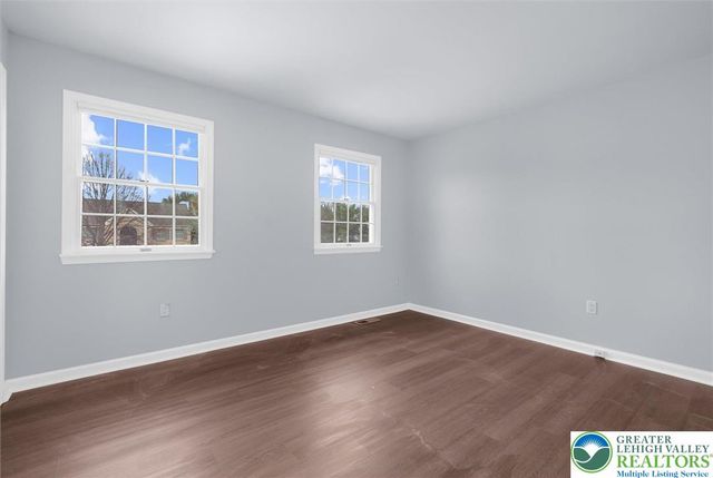 5770 fresh meadow Drive, Lower Macungie Twp, PA 18062