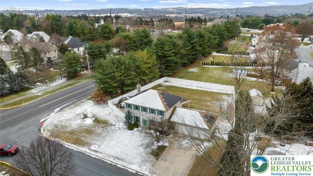 5770 fresh meadow Drive, Lower Macungie Twp, PA 18062