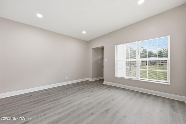 10242 HAVERFORD Road, Jacksonville, FL 32218