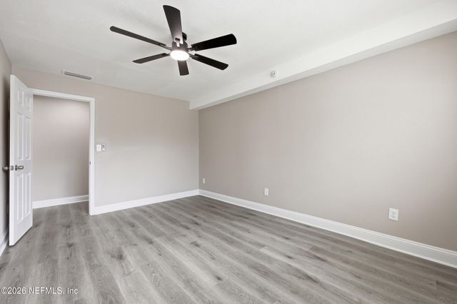 10242 HAVERFORD Road, Jacksonville, FL 32218