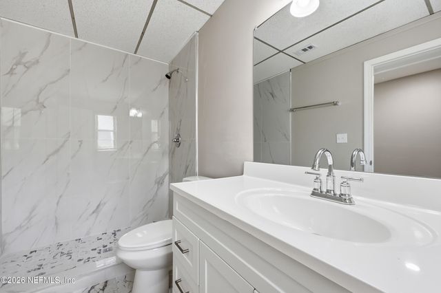 10242 HAVERFORD Road, Jacksonville, FL 32218