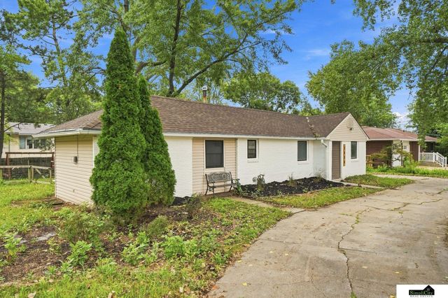 3636 S 33RD Street, Lincoln, NE 68506