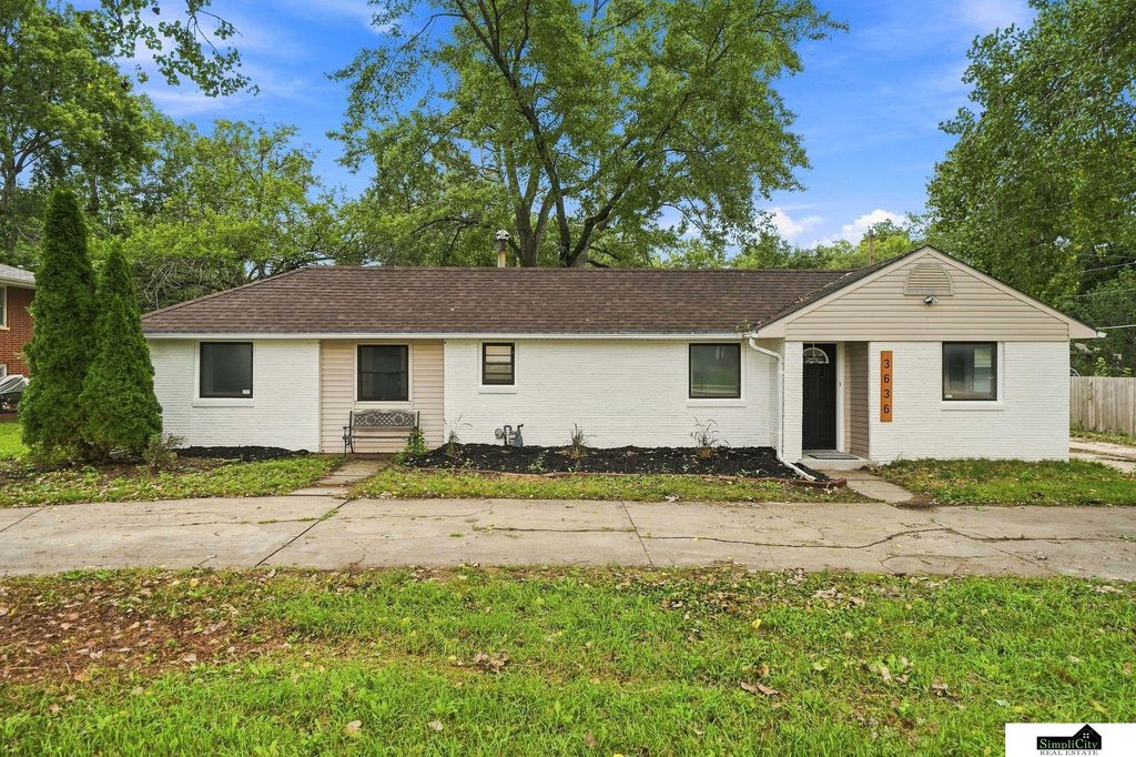 3636 S 33RD Street, Lincoln, NE 68506