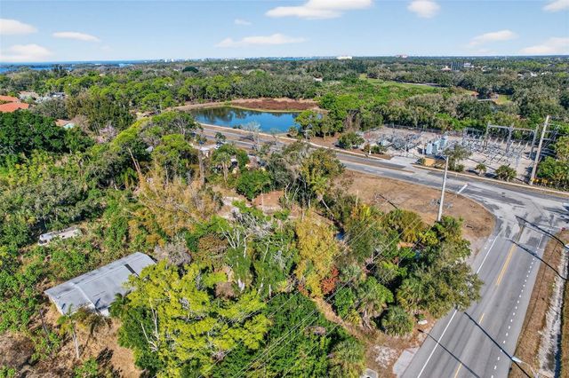 14 OLD VENICE ROAD, Osprey, FL 34229