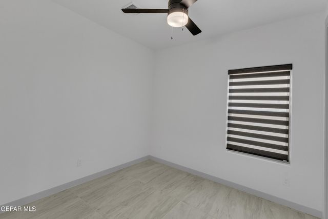 858 Harpendem Drive, Horizon City, TX 79928