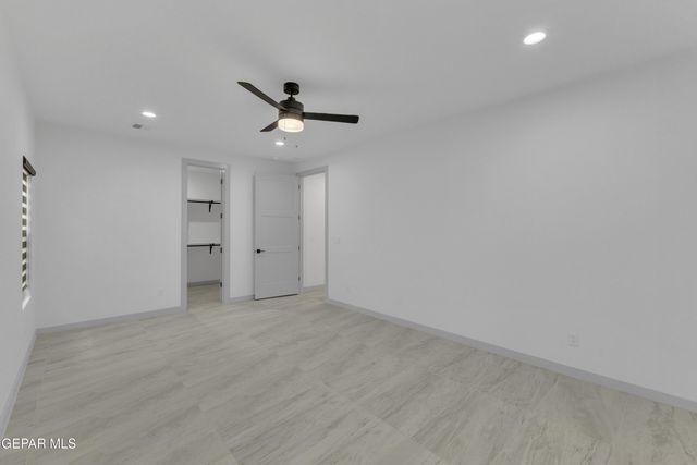 858 Harpendem Drive, Horizon City, TX 79928