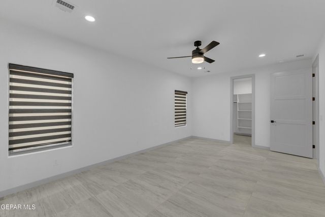 858 Harpendem Drive, Horizon City, TX 79928