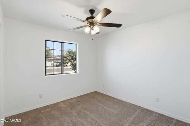 3065 E Leonora Street, Mesa, AZ 85213