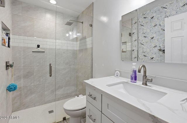 3065 E Leonora Street, Mesa, AZ 85213