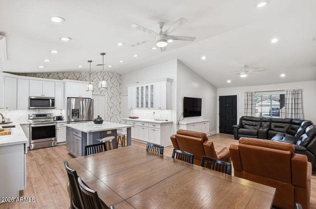 3065 E Leonora Street, Mesa, AZ 85213