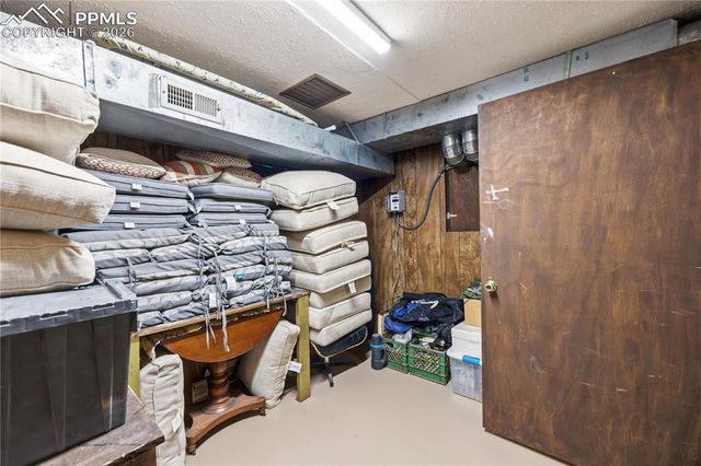 607 W Lovell Gulch Road, Woodland Park, CO 80863