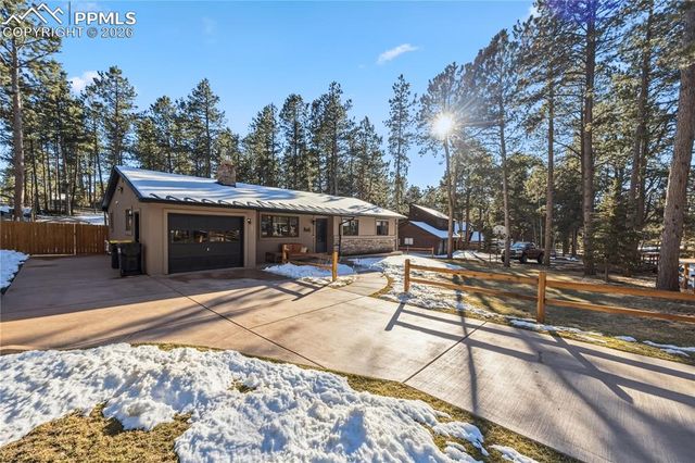 607 W Lovell Gulch Road, Woodland Park, CO 80863