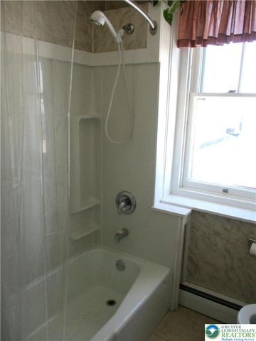 26 North Main Street, Nazareth Boro, PA 18064