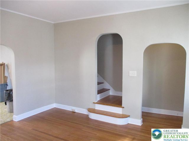 26 North Main Street, Nazareth Boro, PA 18064