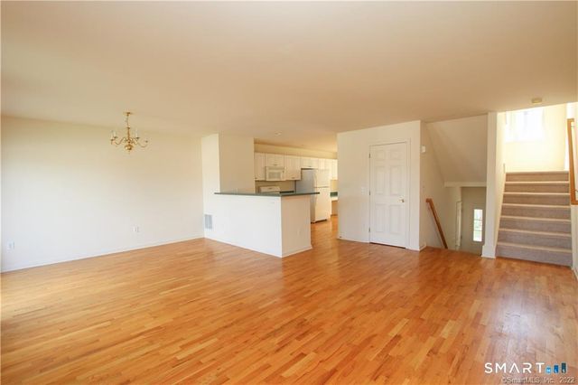 107 Sienna Drive 107, Danbury, CT 06810