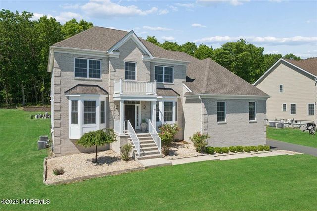 12 Monarch Path, Morganville, NJ 07751