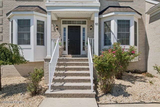 12 Monarch Path, Morganville, NJ 07751