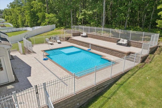 12 Monarch Path, Morganville, NJ 07751