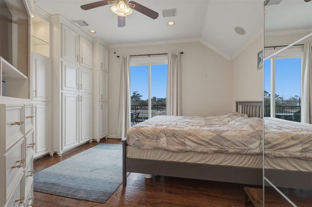 5515 Venice Street, Houston, TX 77007