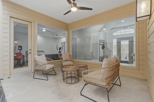 5515 Venice Street, Houston, TX 77007