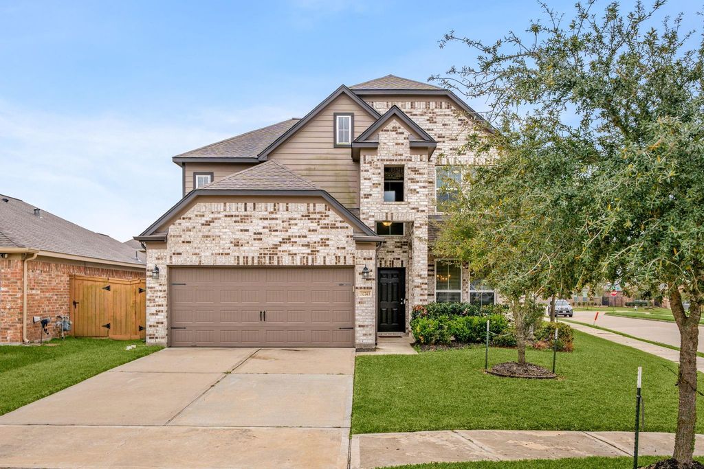 32743 Timber Point Drive, Brookshire, TX 77423