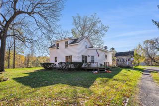 52527 28th Avenue, Bangor, MI 49013