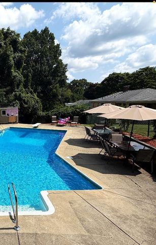 132 Milton Rd, Braintree, MA 02184
