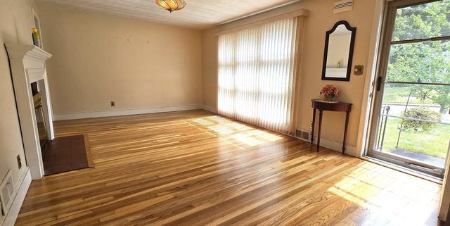 132 Milton Rd, Braintree, MA 02184