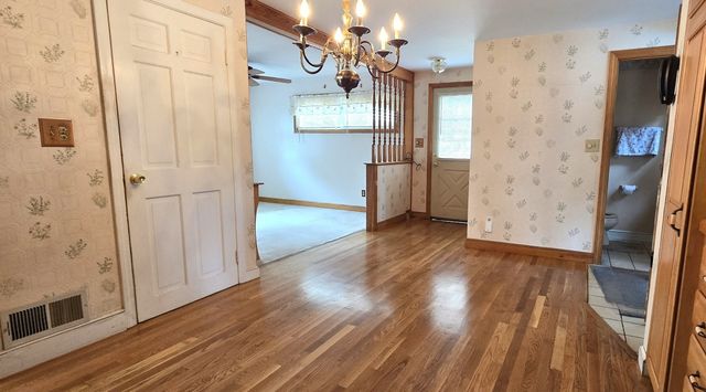 132 Milton Rd, Braintree, MA 02184