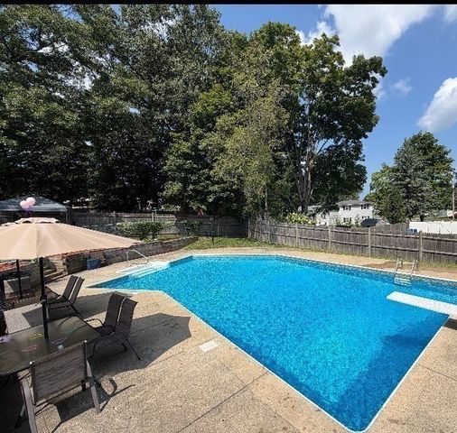 132 Milton Rd, Braintree, MA 02184