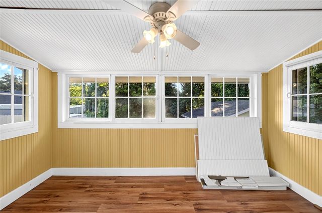 150 S CLAYTON STREET, Mount Dora, FL 32757