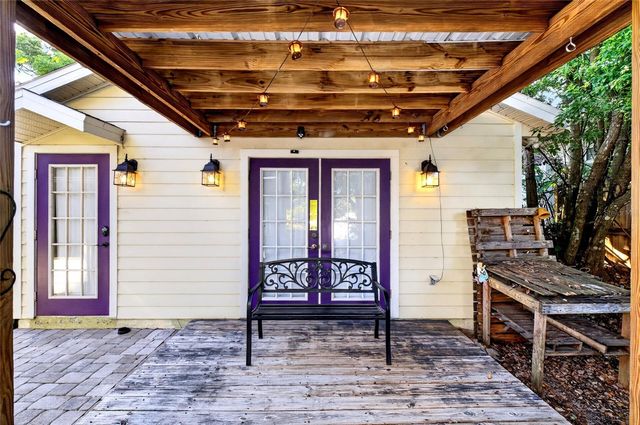 150 S CLAYTON STREET, Mount Dora, FL 32757