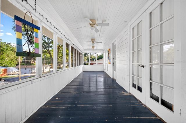 150 S CLAYTON STREET, Mount Dora, FL 32757