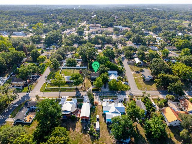 150 S CLAYTON STREET, Mount Dora, FL 32757