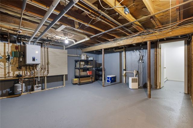 111 Arbor Drive, Providence, RI 02908