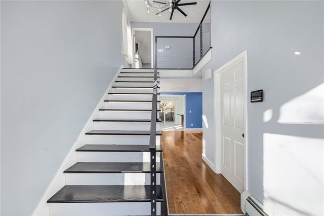 111 Arbor Drive, Providence, RI 02908